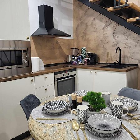 Sika Palladium Garden & Spa Central Apartment อาราด ภายนอก รูปภาพ