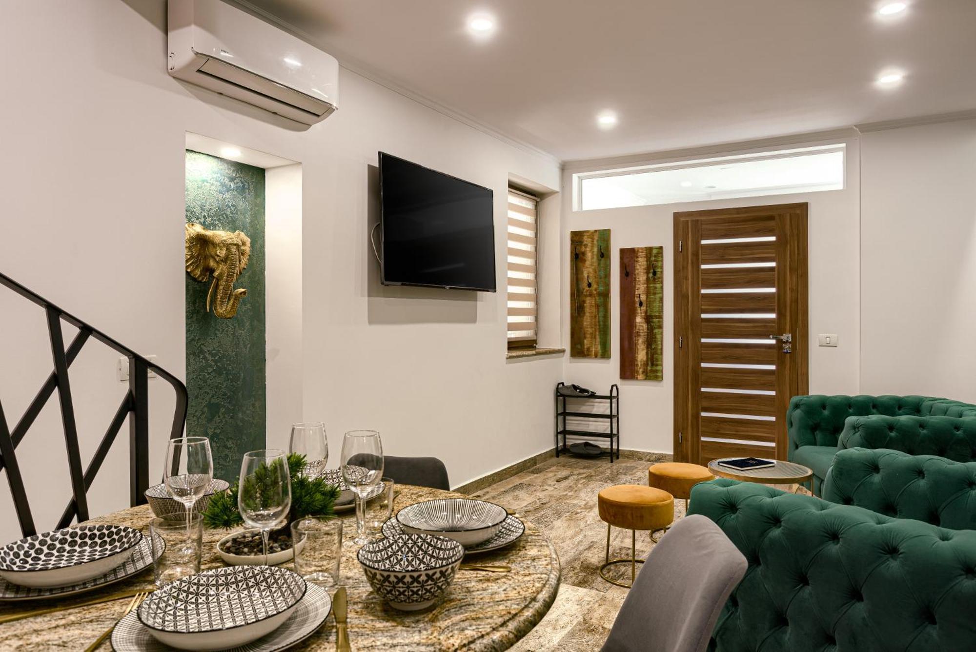 Sika Palladium Garden & Spa Central Apartment อาราด ภายนอก รูปภาพ